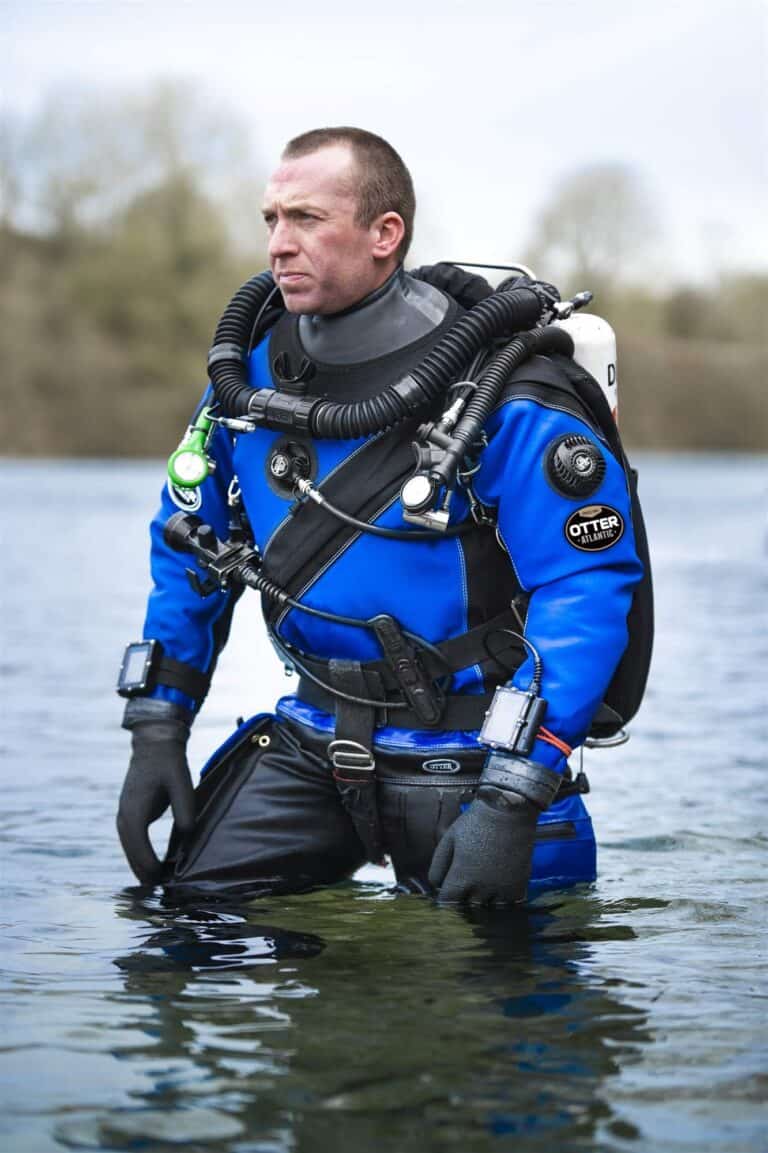 Wetsuits vs Drysuits Should You Learn How to Dive With Both? Scuba